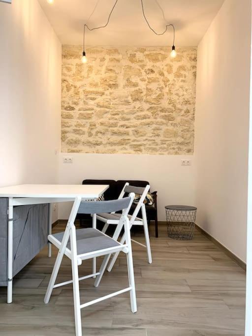 Appartement Secteur Gare Et Place De La Comedie, Wifi & Climatisation مونبيلييه المظهر الخارجي الصورة